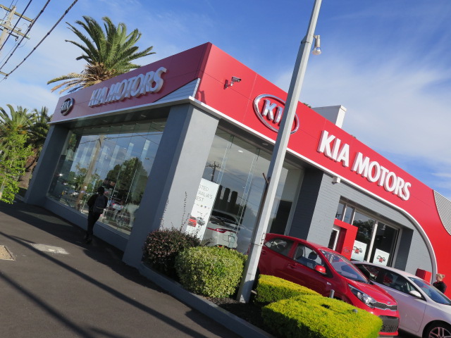 Alan Mance KIA | car dealer | 419 Barkly St, Footscray VIC 3012, Australia | 0391330500 OR +61 3 9133 0500