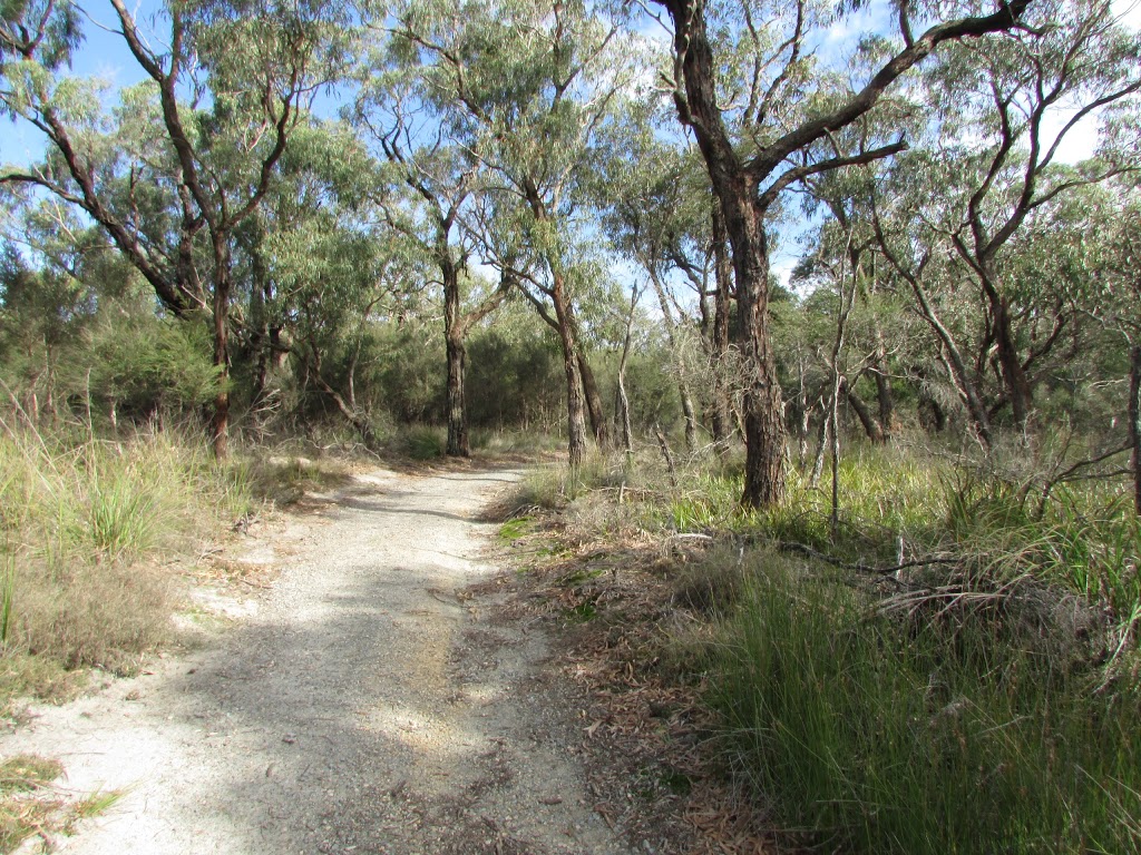 Woodlands Picnic Area | Water Res Within Royal Botanic Gardens, Wylies Creek Track, Cranbourne VIC 3977, Australia | Phone: (03) 5990 2200