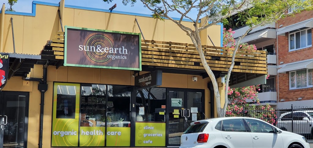 Sun & Earth Organics | cafe | 845 Brunswick St, New Farm QLD 4005, Australia | 0733582299 OR +61 7 3358 2299