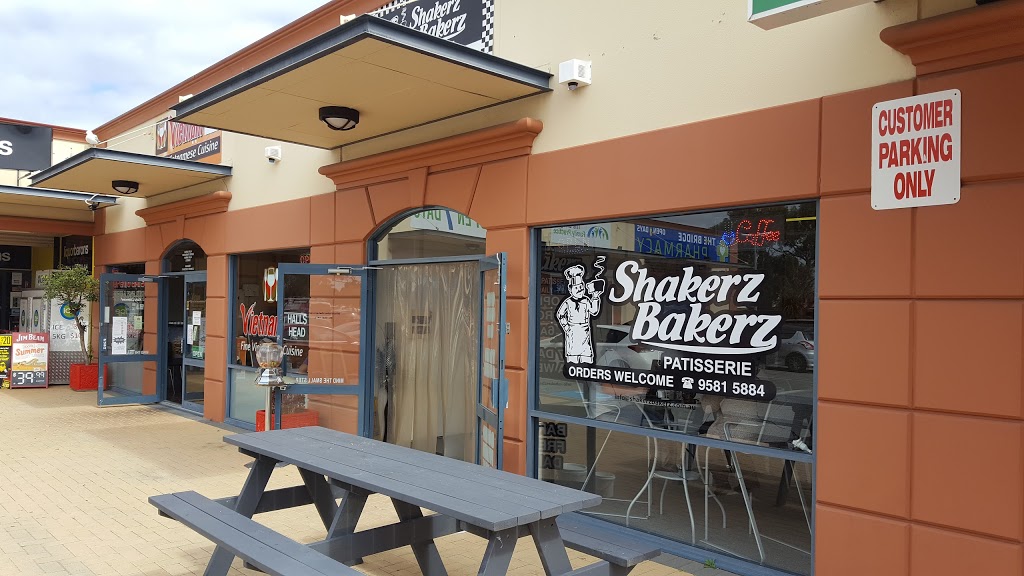 Shakerz Bakerz | bakery | 7/4-10 Old Coast Rd, Halls Head WA 6210, Australia | 0895815884 OR +61 8 9581 5884