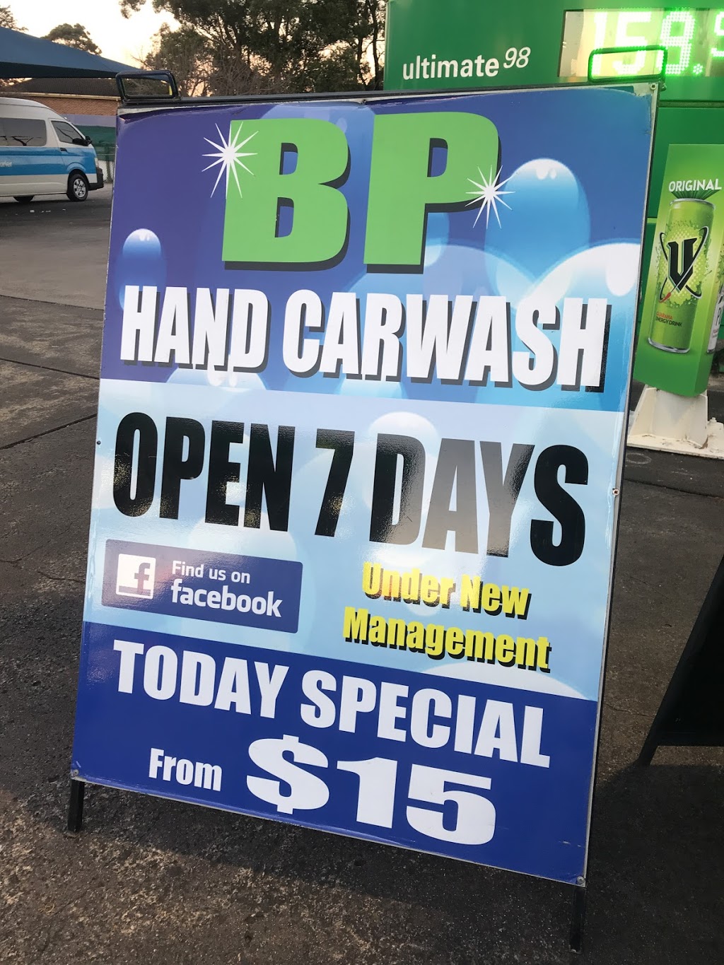 Bp Hand Carwash | 371 N Rocks Rd, Carlingford NSW 2118, Australia | Phone: 0411 832 354