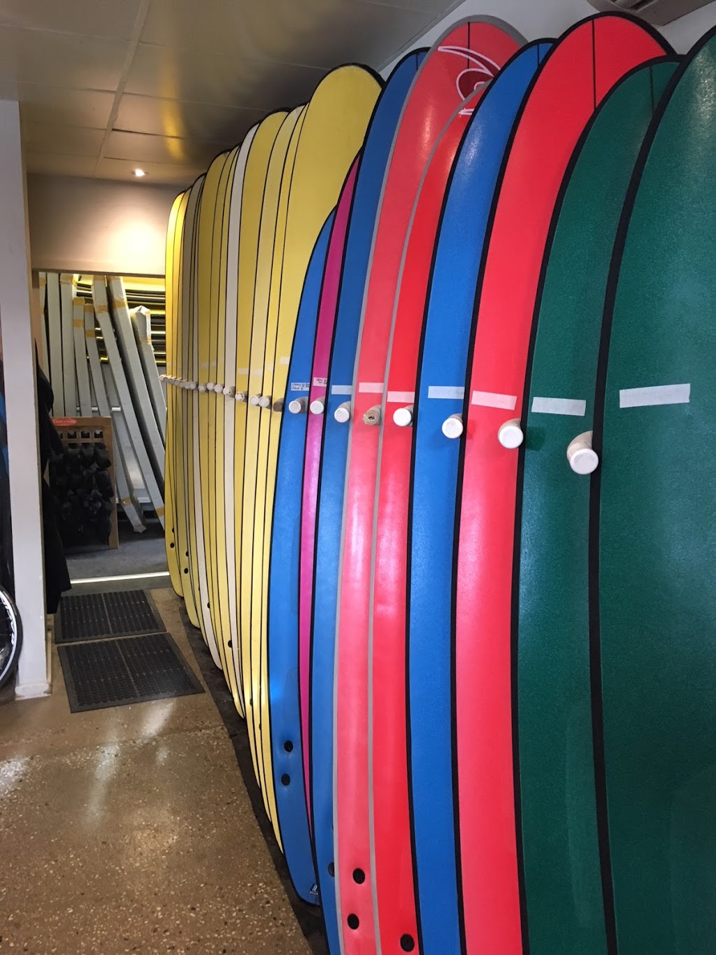 Go Ride A Wave - Torquay | store | 1/15 Bell St, Torquay VIC 3228, Australia | 1300132441 OR +61 1300 132 441