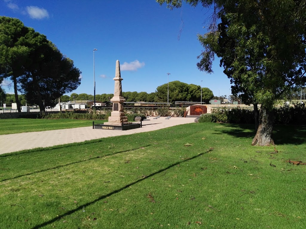 Soldiers Memorial Park | park | 45 Old Port Wakefield Rd, Two Wells SA 5501, Australia