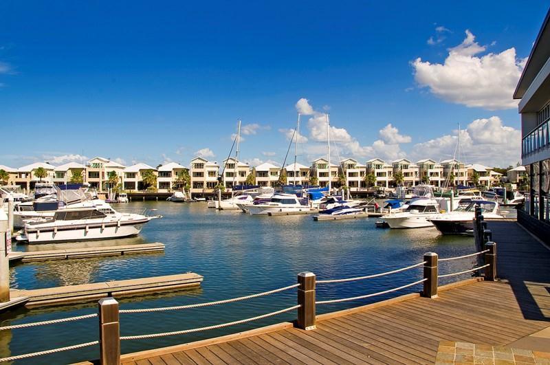 Coomera Waters Marina | 25 Harbour Village Parade, Coomera QLD 4209, Australia | Phone: (07) 5561 8809