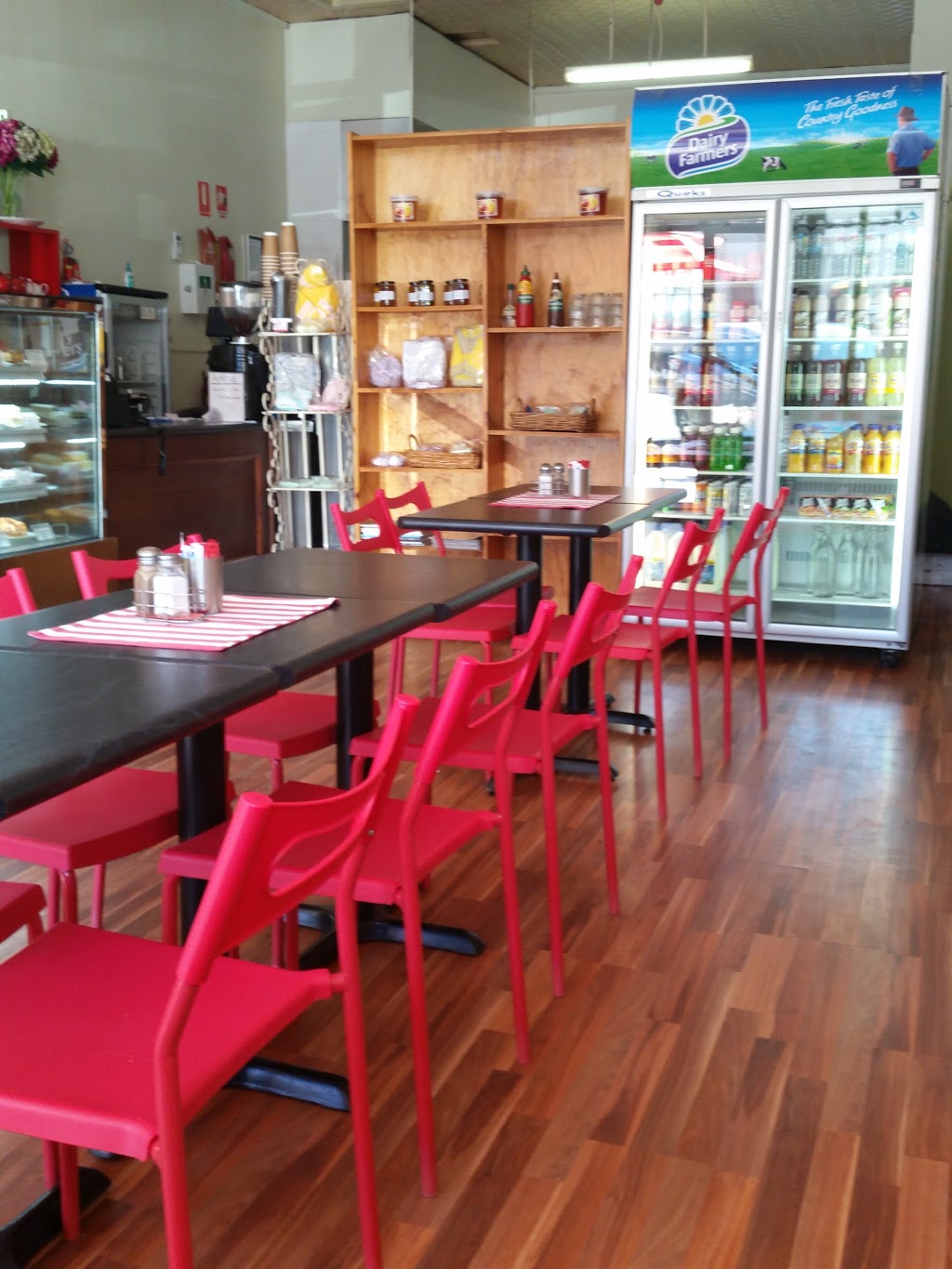Gundy Pie, Pizza, Pasta, Tea and Coffee Cafe | cafe | 192 Sheridan St, Gundagai NSW 2722, Australia | 0269443580 OR +61 2 6944 3580
