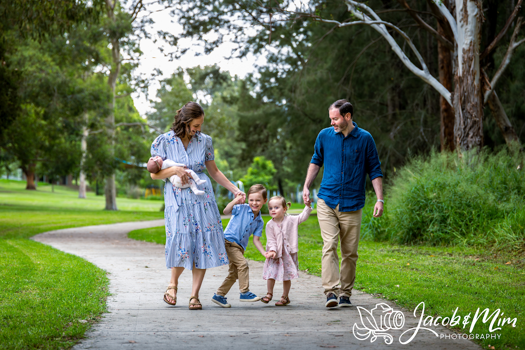 Jacob & Mim Photography | Clear View Parade, Hazelbrook NSW 2779, Australia | Phone: 0404 466 411