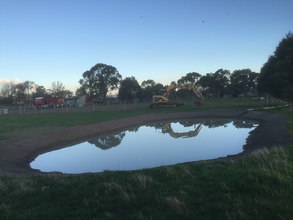 Dirt Maintenance Excavations | 360 Jeeralang W Rd, Jeeralang VIC 3840, Australia | Phone: 0488 936 136