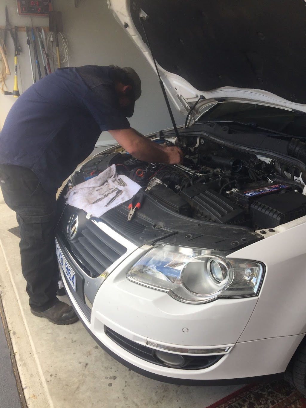 Mcsweeney Mechanical Repairs | car repair | 59 High St, Woodside VIC 3874, Australia | 0419151516 OR +61 419 151 516