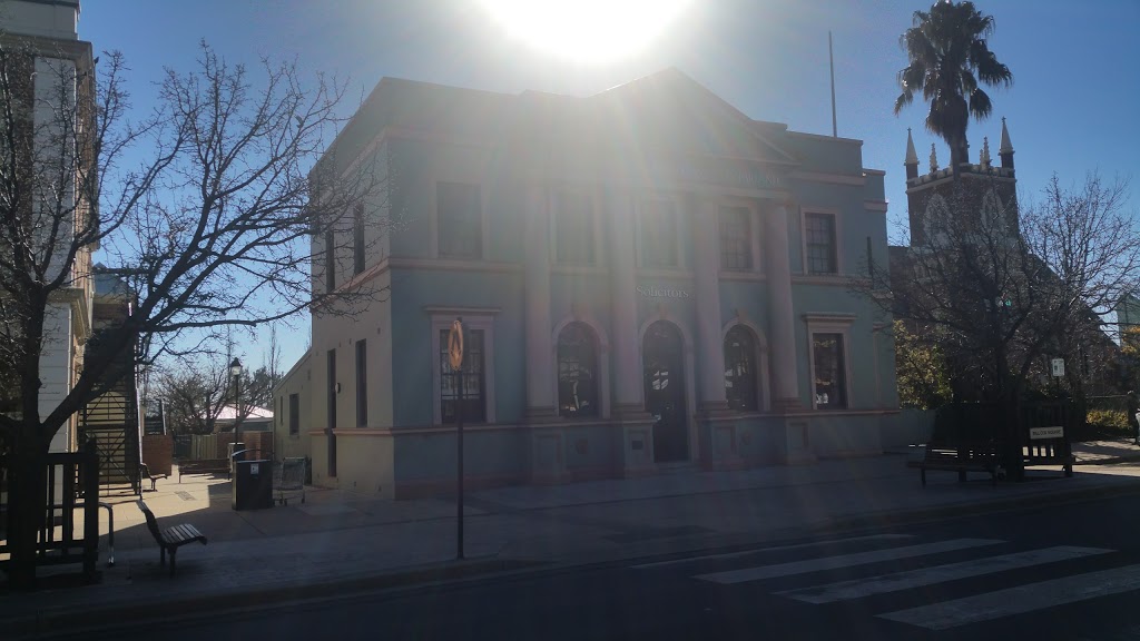 Mudgee Town Hall | 64 Market St, Mudgee NSW 2850, Australia