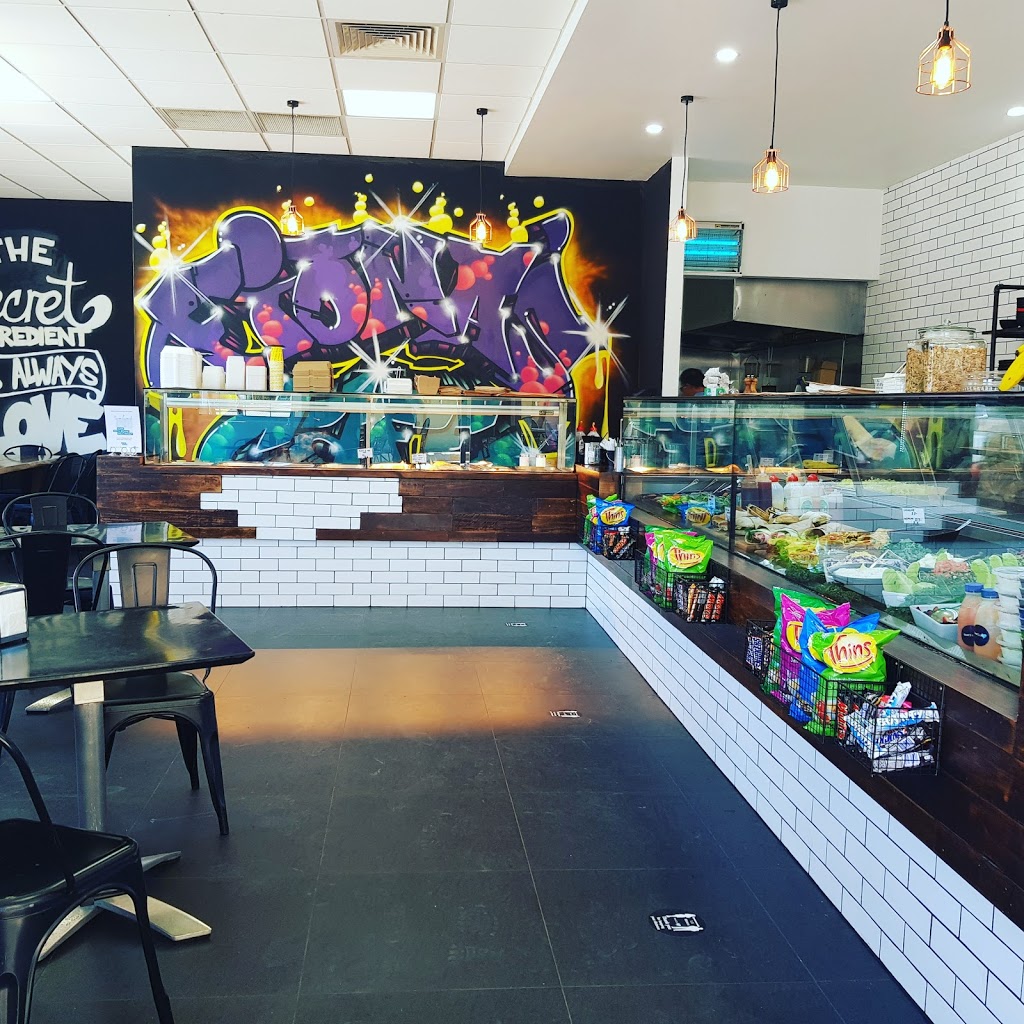 Fionas Cafe | cafe | 60 Industrial Dr, Sunshine West VIC 3020, Australia | 0385890348 OR +61 3 8589 0348