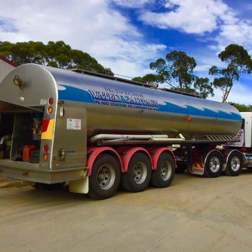 McIntosh Water Cartage |  | 13 Beverley St, Drouin East VIC 3818, Australia | 0409958904 OR +61 409 958 904