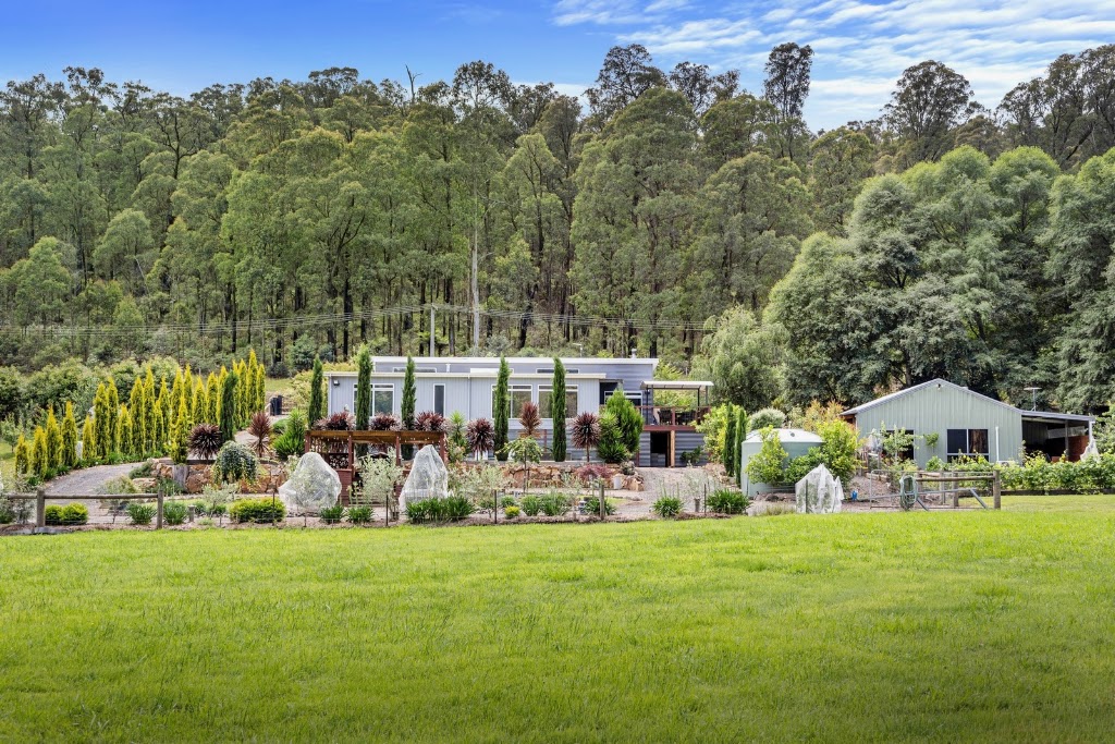 Steavenson River Estate | 1104 Buxton-Marysville Rd, Marysville VIC 3779, Australia | Phone: 0401 441 820