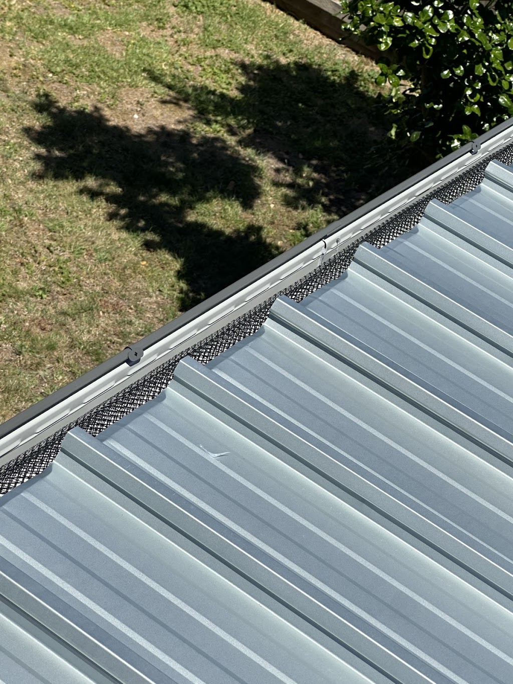 Custom Edge Roofing | 23 Lambert Ave, Newtown VIC 3220, Australia | Phone: 0401 732 672