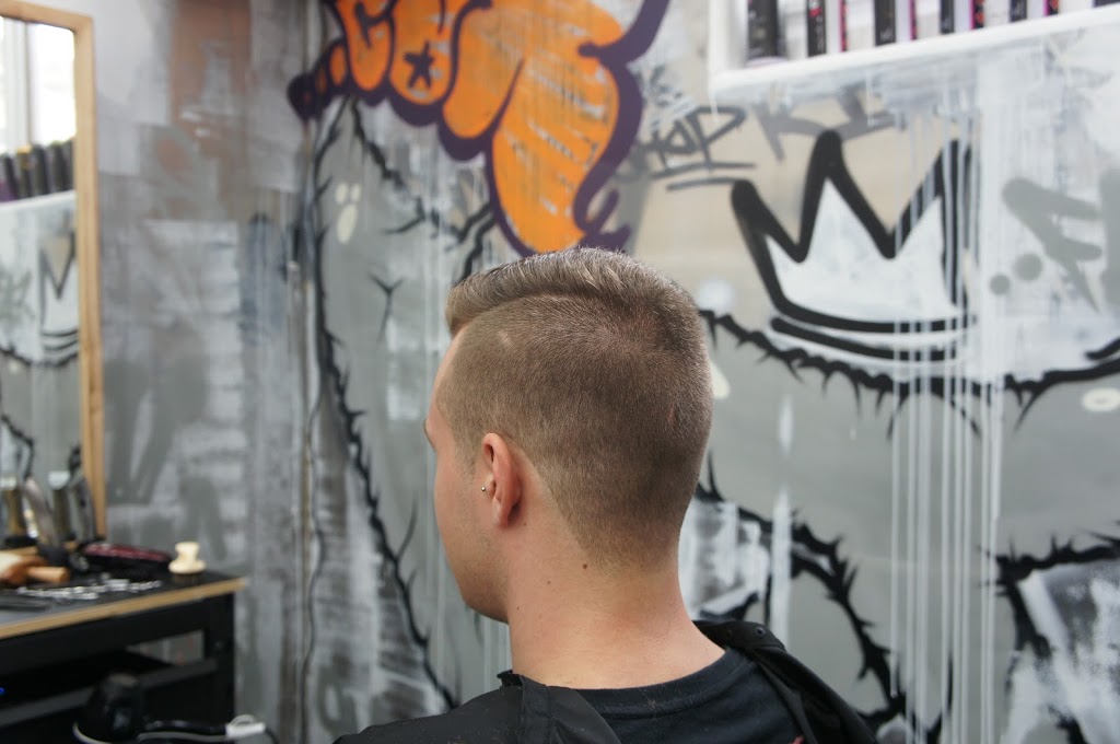 Kings Crown Barber Shop | hair care | 606 Skipton St, Redan VIC 3350, Australia | 0353364317 OR +61 3 5336 4317