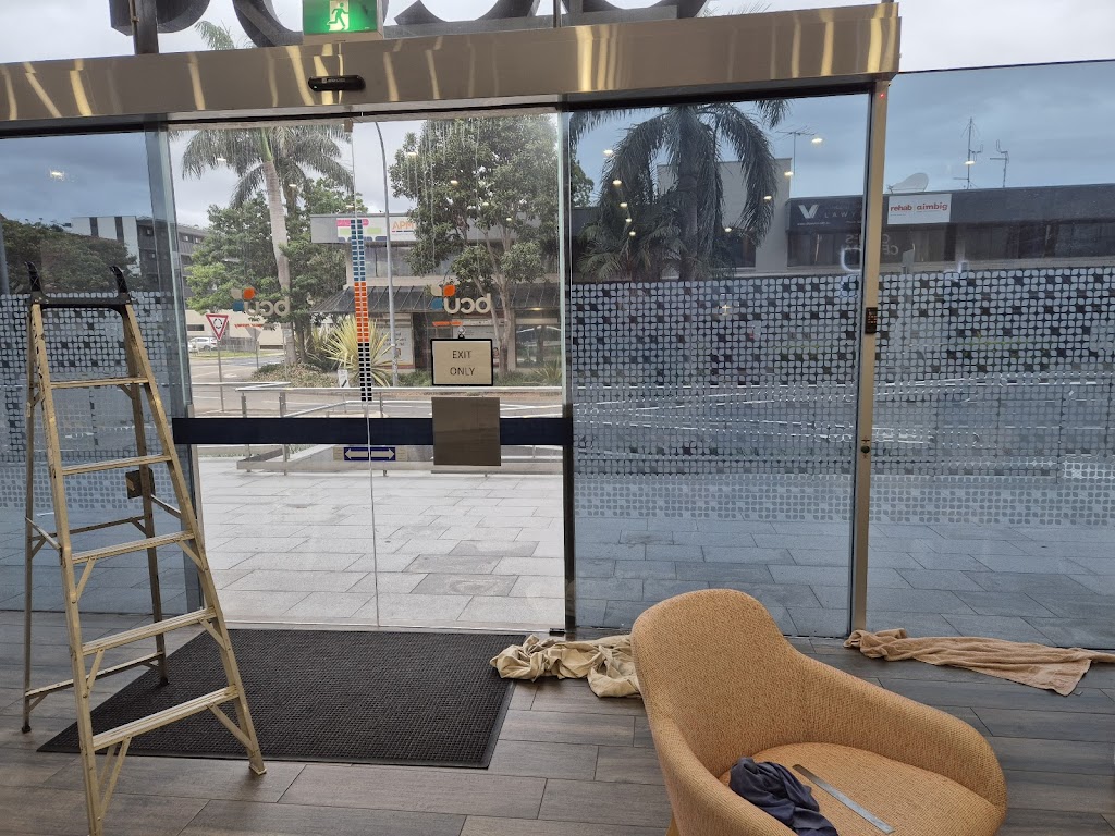 Coastline Window Tinting | bay 2, lot10/380 Pacific Hwy, North Boambee Valley NSW 2450, Australia | Phone: 0418 662 079