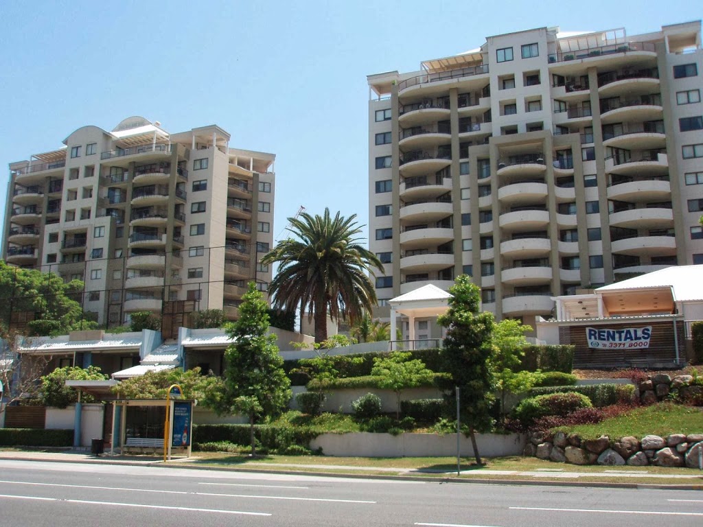 The Oasis Apartments | lodging | 5-11 Chasely St, Auchenflower QLD 4066, Australia | 0733718000 OR +61 7 3371 8000