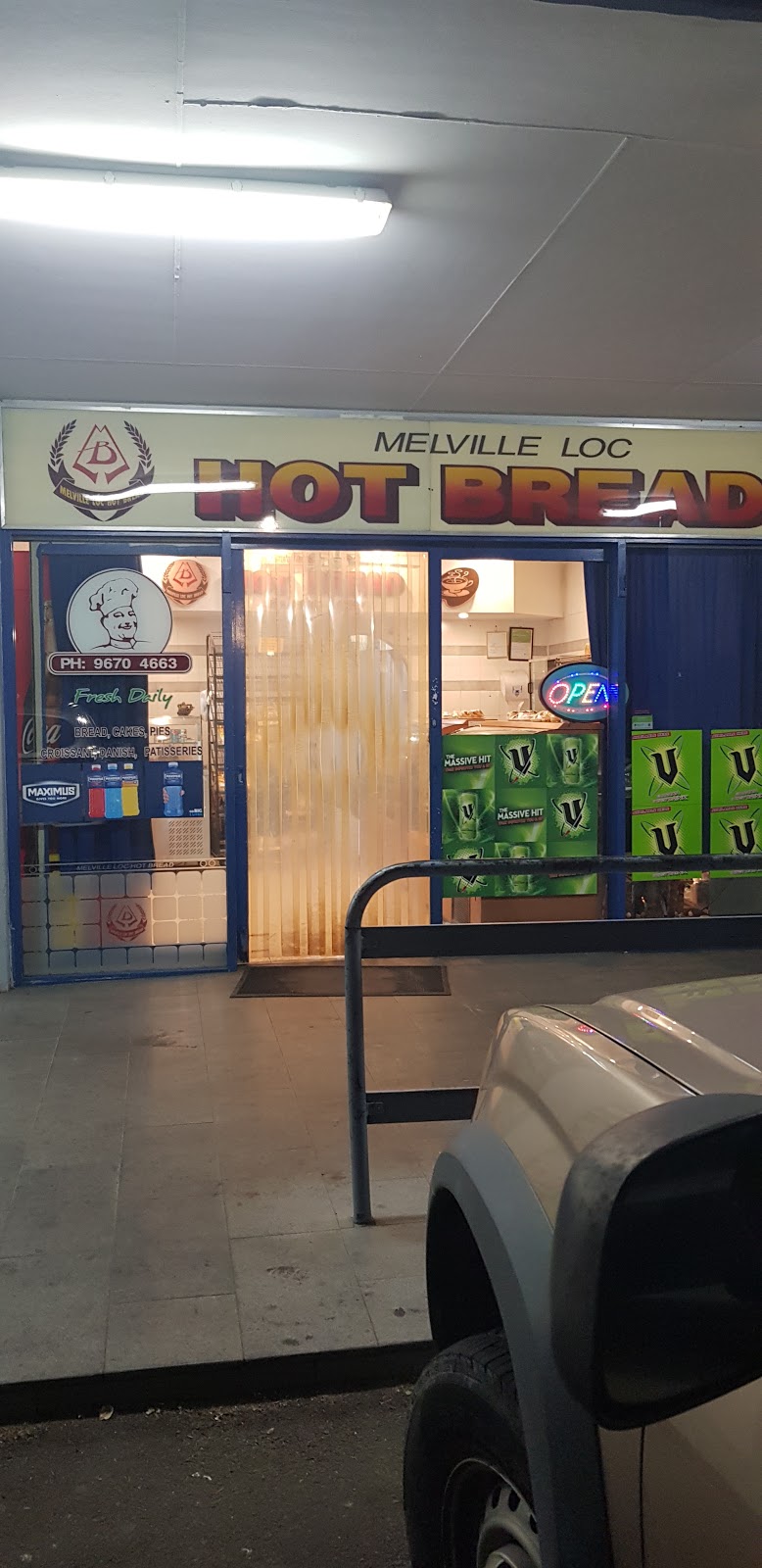 Melville Loc Hot Bread | bakery | 5/46/52 Melville Rd, St Clair NSW 2759, Australia | 0296704663 OR +61 2 9670 4663