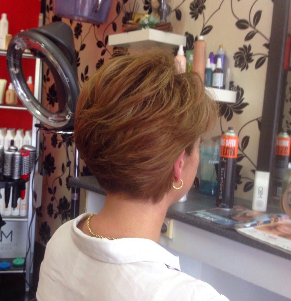 HAIRZONE | hair care | 7/112 Discovery Dr, Helensvale QLD 4212, Australia | 0755731820 OR +61 7 5573 1820