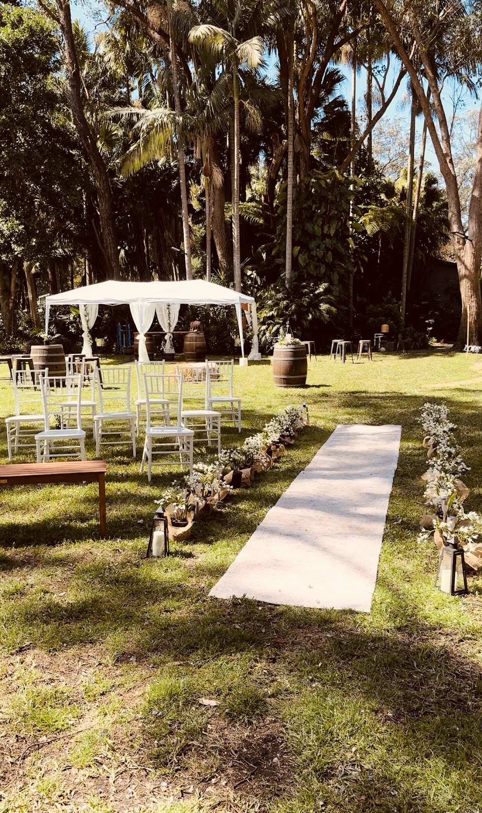 Tillys Event Hire and Balloons | 12 Meredith Ave, Lemon Tree Passage NSW 2319, Australia | Phone: 0421 631 083