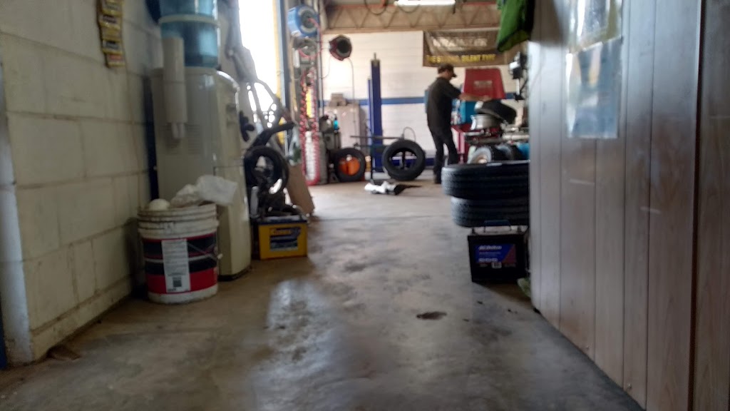 Barrons Tyre & Mechanical | car repair | 74/76 Dalgarno St, Coonabarabran NSW 2357, Australia | 0268421707 OR +61 2 6842 1707