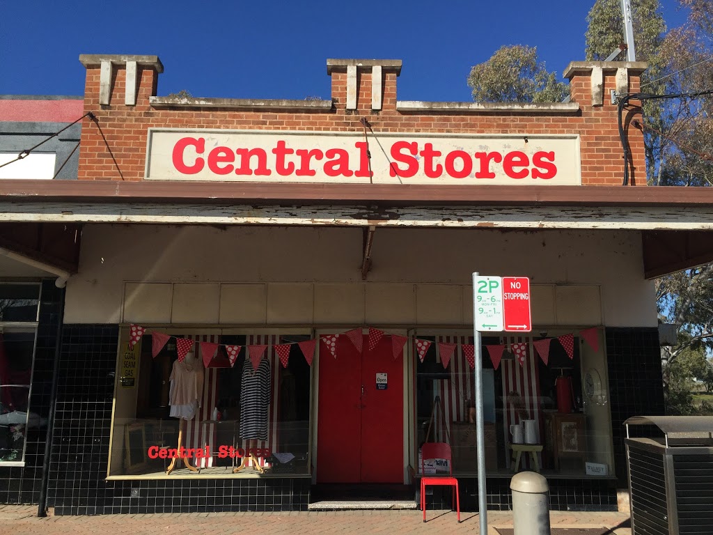 Central Stores | shoe store | 2 Miller St, Gilgandra NSW 2827, Australia | 0268470733 OR +61 2 6847 0733