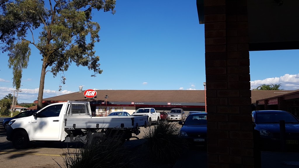 Colyton Shopping Centre | 62 Hewitt St, Colyton NSW 2760, Australia