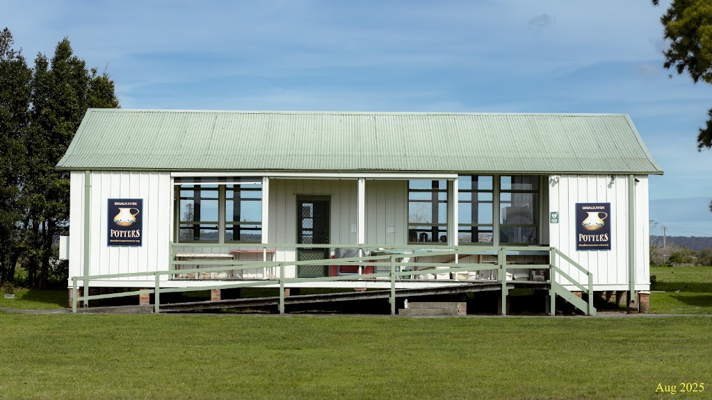 Shoalhaven Potters & Pyree Village Markets | 888 Greenwell Point Rd, Pyree NSW 2540, Australia | Phone: 0490 399 611