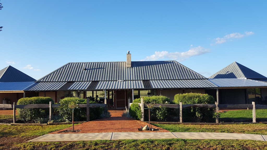 Owl Head Lodge | 241 Bergalin Rd, Gulgong NSW 2852, Australia | Phone: 0473 742 744