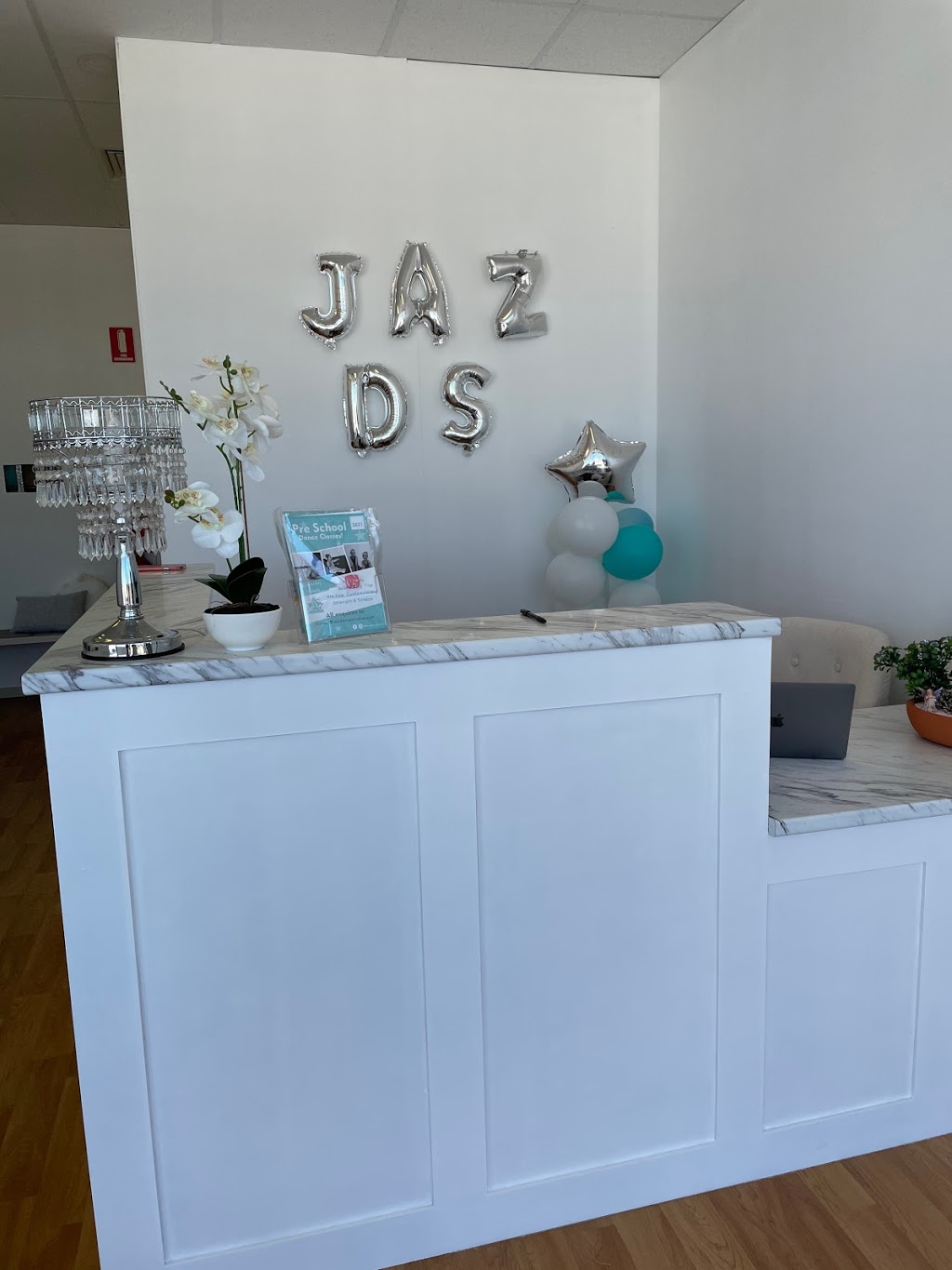 Jaz Dance Studios | SHOP 13, REDEDGE SHOPPING CENTRE, Cypress St, Redland Bay QLD 4165, Australia | Phone: 0401 544 054