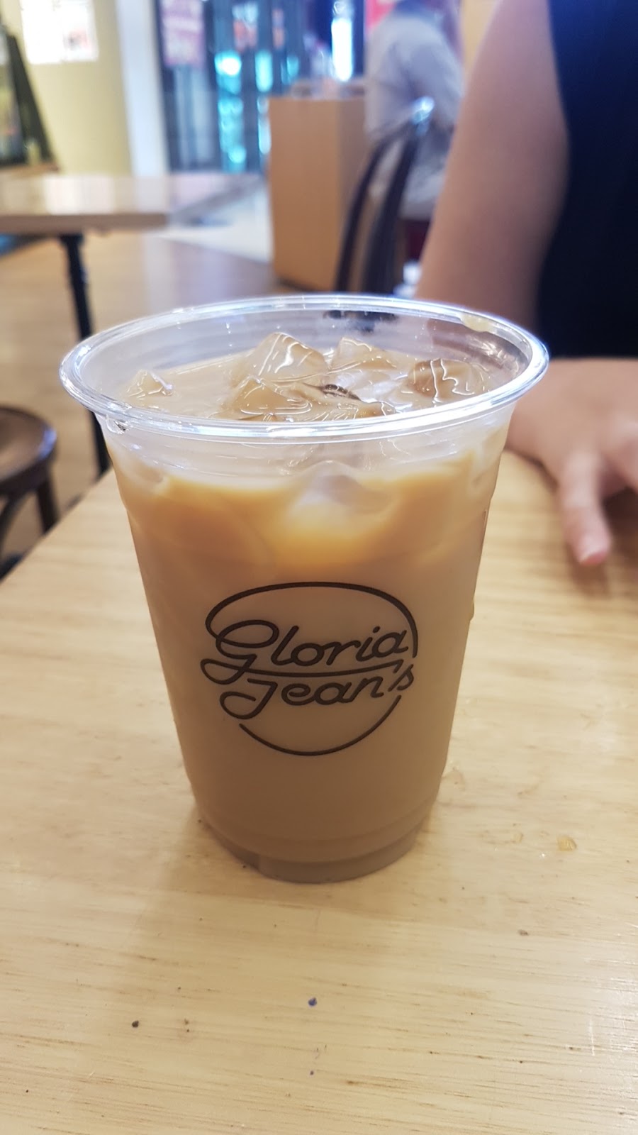 Gloria Jeans Coffees | RM10 Departure Dr, Tullamarine VIC 3043, Australia | Phone: (03) 9310 3737