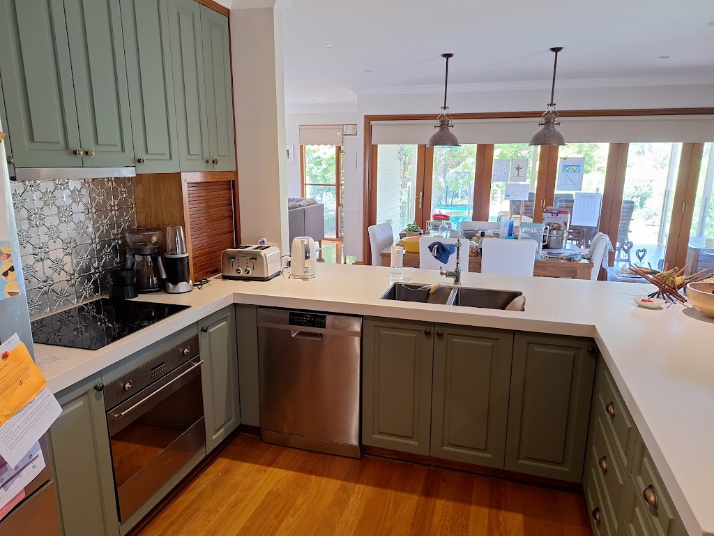 Crosscut Kitchens | 37 Della Torre Rd, Moe VIC 3825, Australia | Phone: 0410 077 491