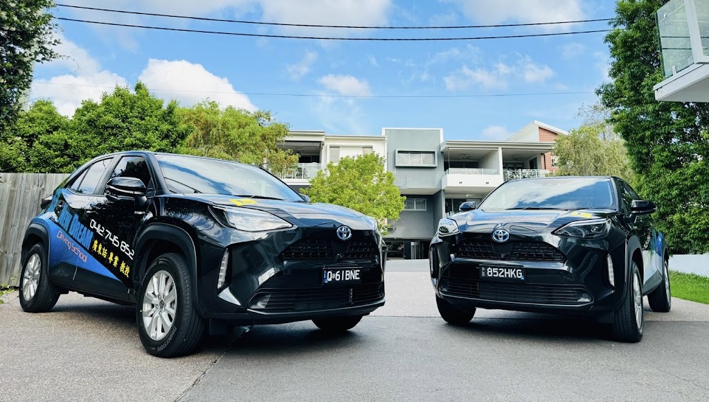 New Dream Driving School | 104 Colchester St, South Brisbane QLD 4101, Australia | Phone: 0412 745 852