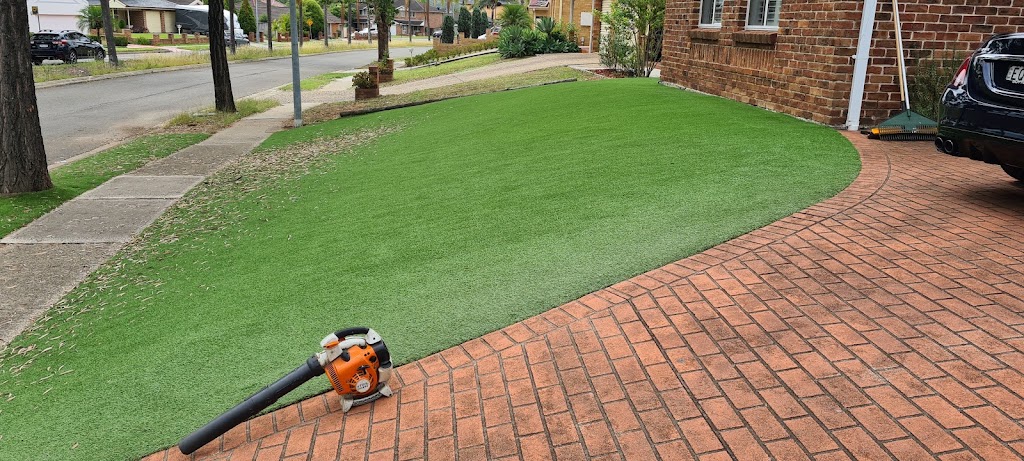 A1 Lawncraft & Cleaning Services | 13 Jeremy Way, Cecil Hills NSW 2171, Australia | Phone: 0439 264 601
