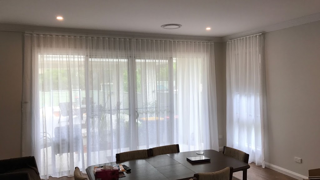 WASHINGTON HOME DESIGN Curtains and Blinds | home goods store | 122 Rosevale Dr, Lake Albert NSW 2650, Australia | 0449934842 OR +61 449 934 842
