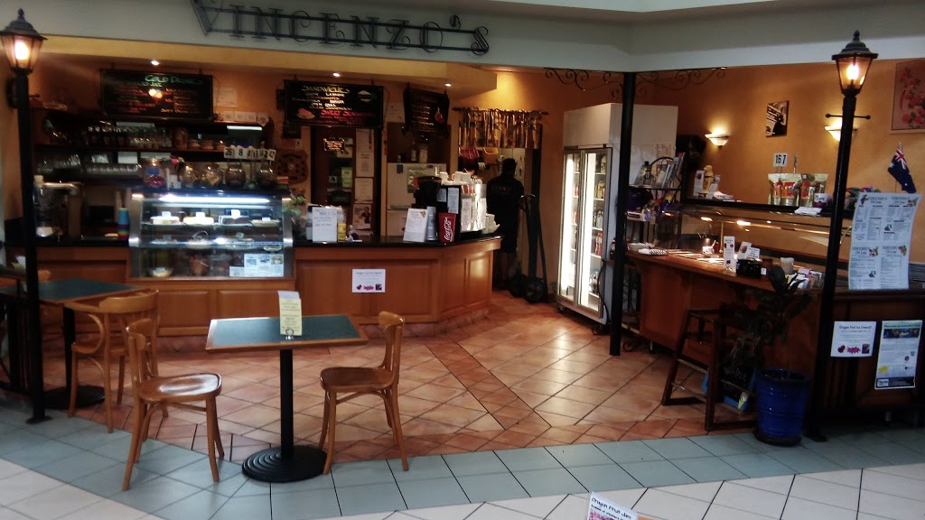 Vincenzos Coffee Lounge | cafe | 94 Byrnes St, Mareeba QLD 4880, Australia | 0740927013 OR +61 7 4092 7013