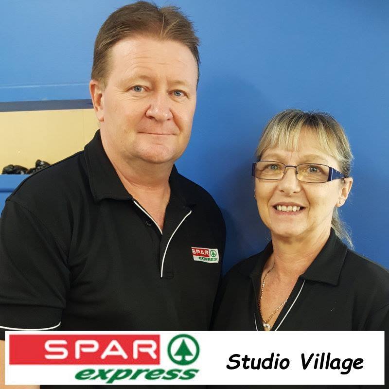 Spar Express Studio Village | convenience store | 4/14 Studio Dr, Oxenford QLD 4210, Australia | 0756657990 OR +61 7 5665 7990