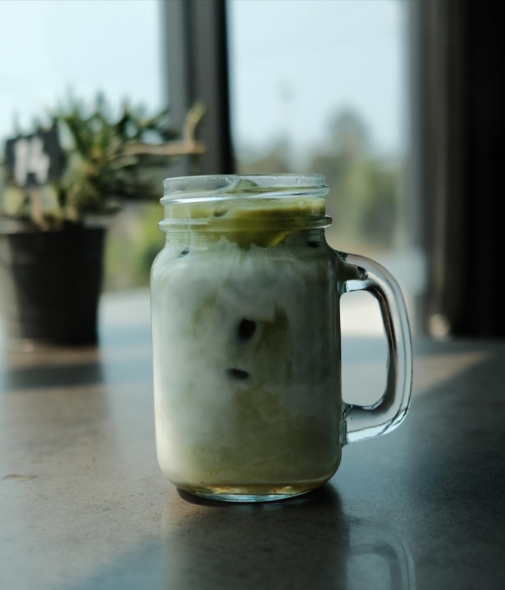 Brewed On Cuthbert | 61-67 Cuthbert Dr, Yatala QLD 4207, Australia | Phone: (07) 3382 7186