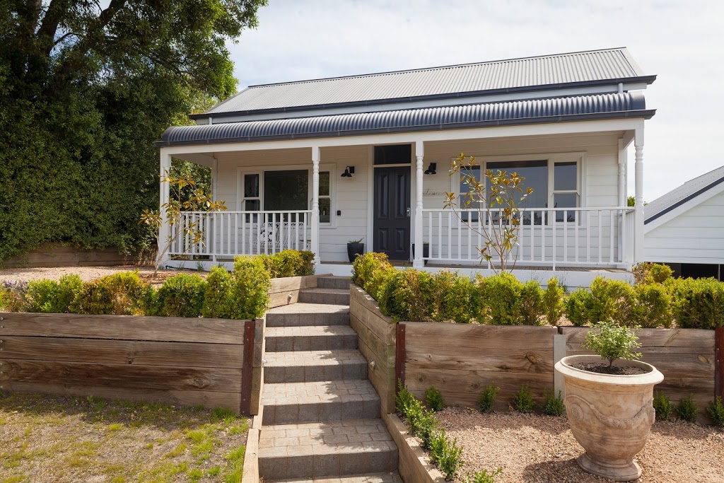 Alchemy House Hepburn | lodging | 24 Main Rd, Hepburn Springs VIC 3461, Australia | 0400339995 OR +61 400 339 995