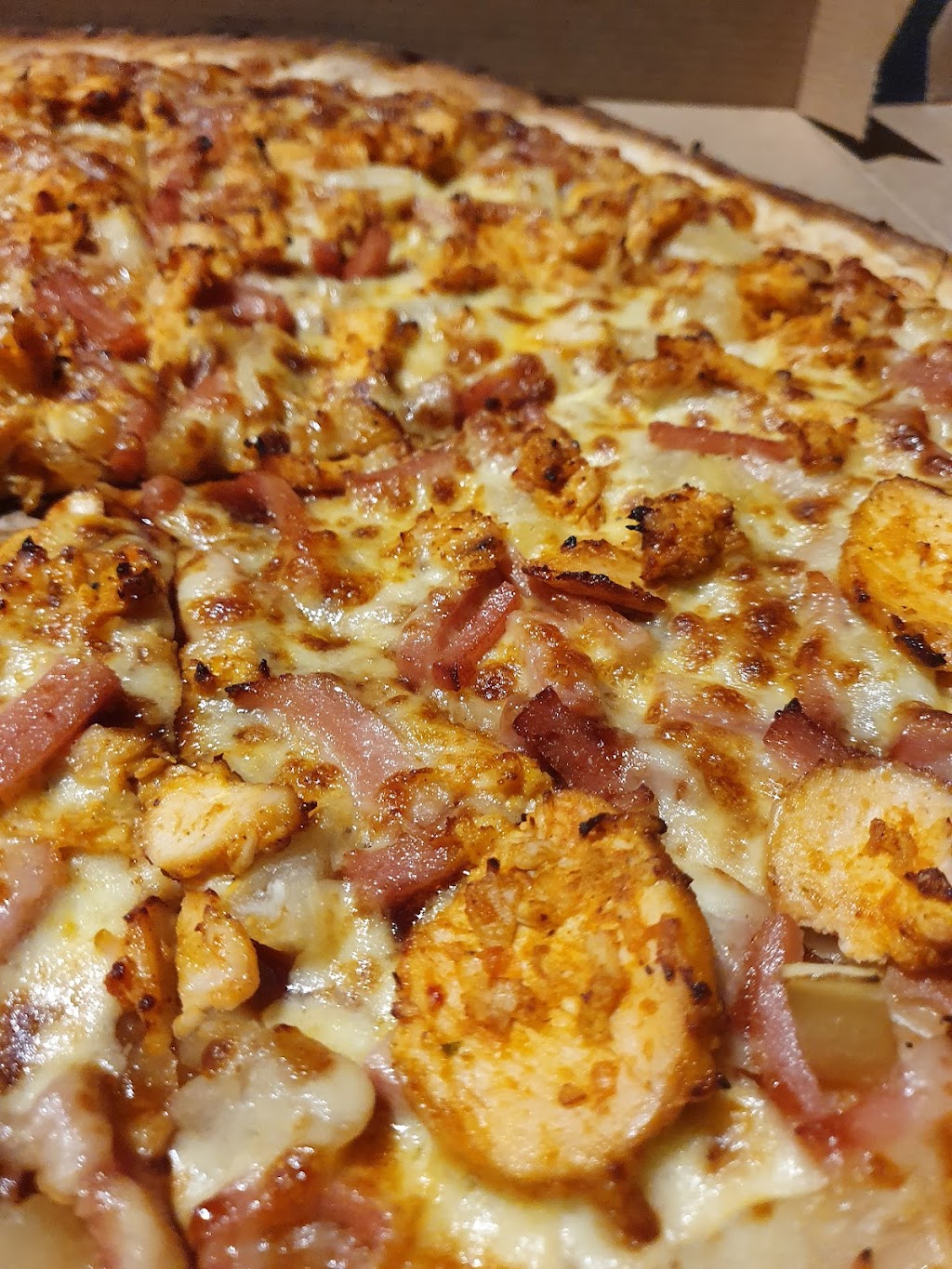 Mad Toppings Riverstone | 20 Garfield Rd E, Riverstone NSW 2765, Australia | Phone: 0466 444 837