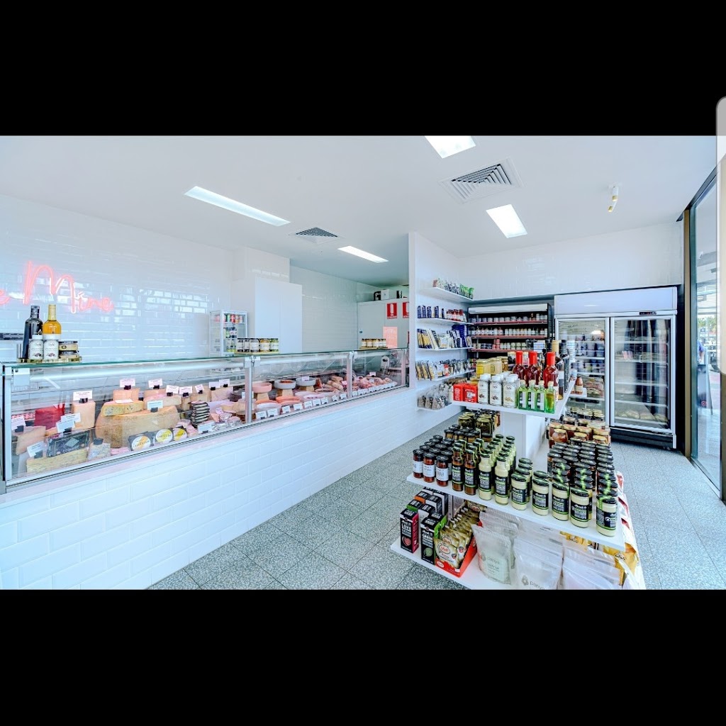 Bowens Delicatessen and Fine Foods | shop 33/1-3 Treelands Dr, Yamba NSW 2464, Australia | Phone: (02) 6646 9090