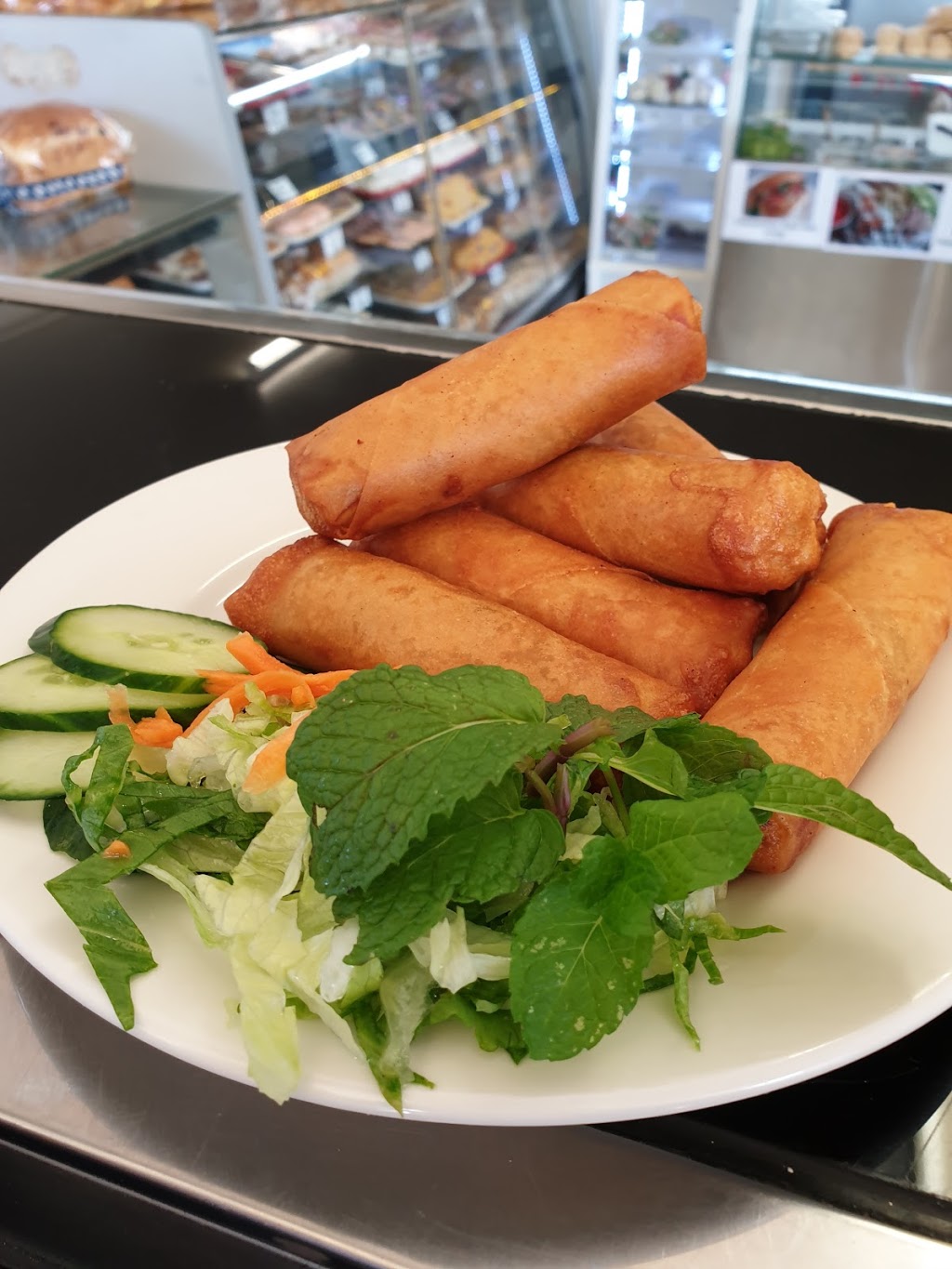 Phuc Thanh Hot Bread Bakery | bakery | 140 Gordon St, Port Macquarie NSW 2444, Australia | 0265832598 OR +61 2 6583 2598