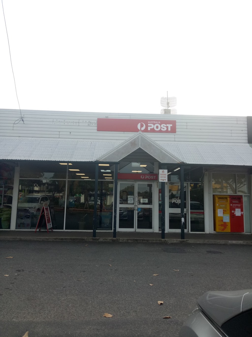 Australia Post - Moorooka LPO | post office | shop 3/131 Beaudesert Rd, Moorooka QLD 4105, Australia | 131318 OR +61 131318