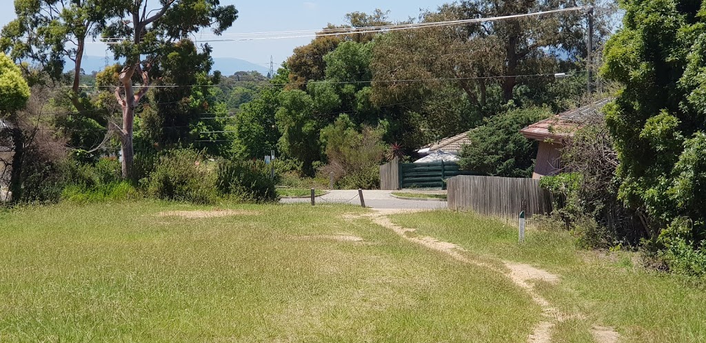 Pipe Track Linear Reserve | parking | 27A Cochrane St, Mitcham VIC 3132, Australia