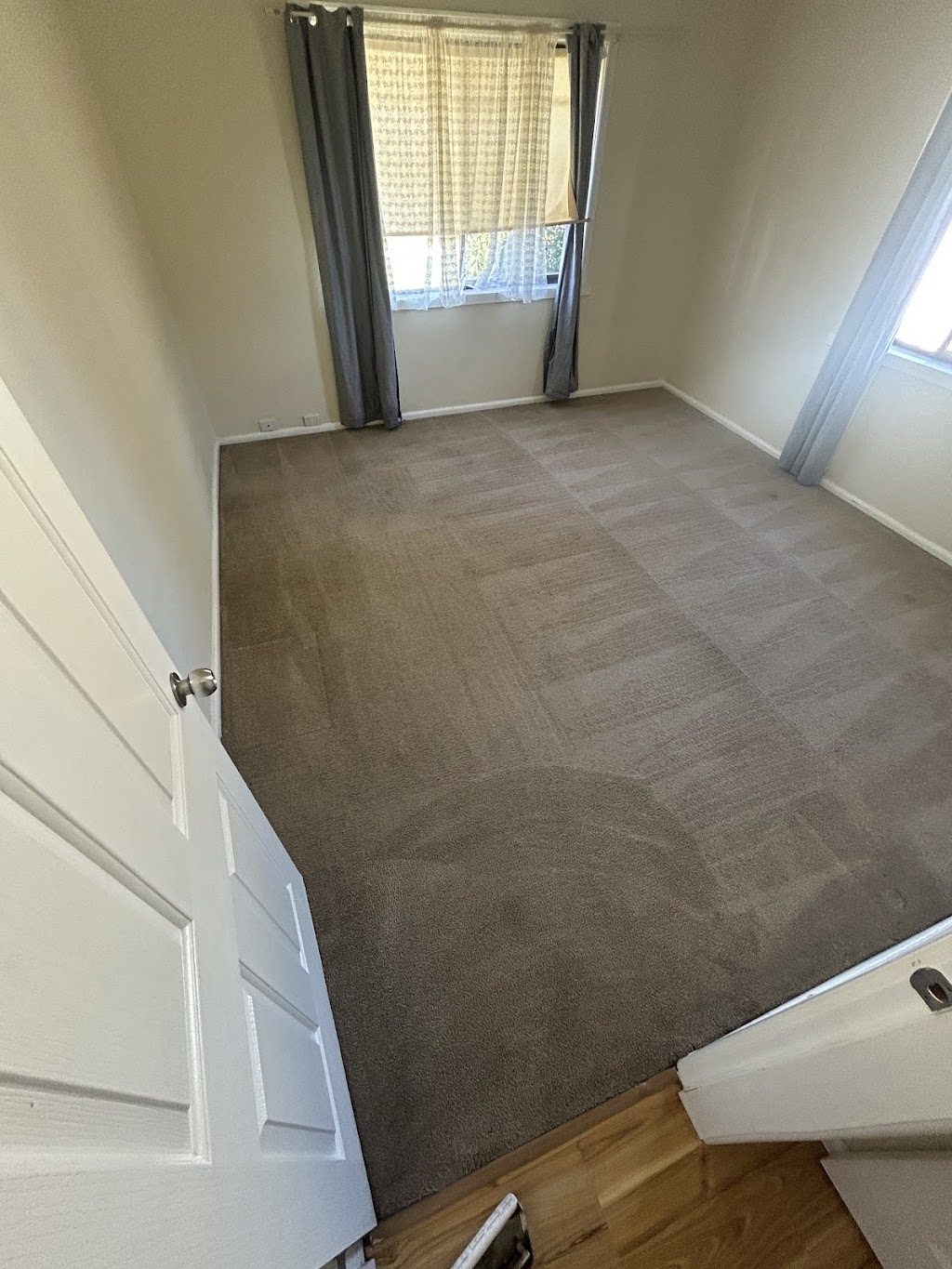 KerCom Cleaning | 21 Redgum Dr, Kerang VIC 3579, Australia | Phone: 0400 521 962
