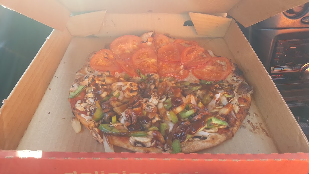 Maseys Pizza & Pasta | 2 Lakeside Blvd, Pakenham VIC 3810, Australia | Phone: (03) 5941 7500