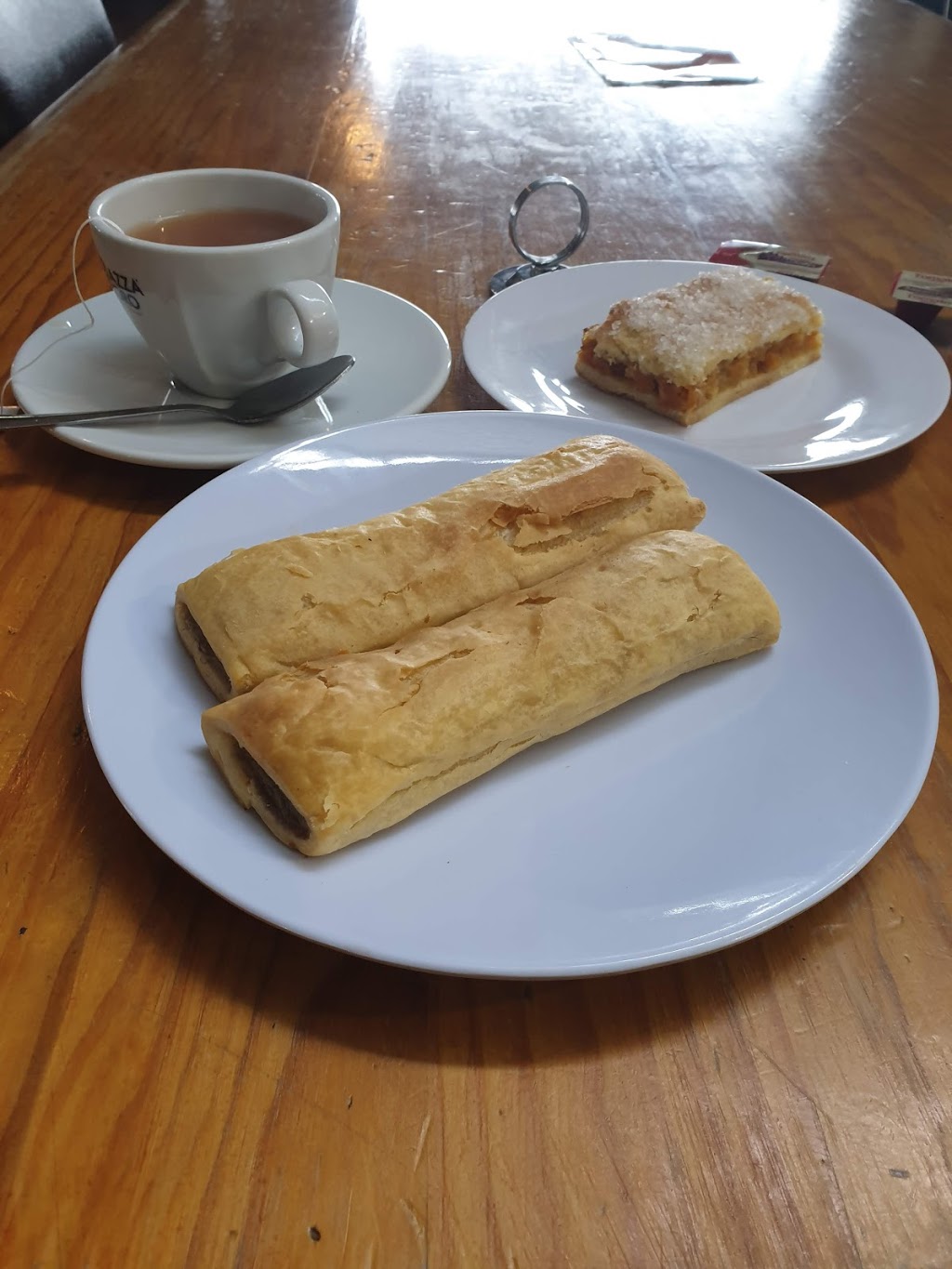 Morning Loaf Bakery | bakery | 81 North Terrace, Bordertown SA 5268, Australia | 0887521037 OR +61 8 8752 1037