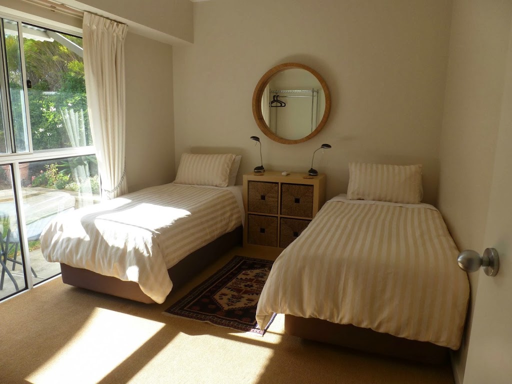 Victor Harbor Holiday Rental (Waimea) | 1/20 Flinders Parade, Victor Harbor SA 5211, Australia | Phone: 0423 342 746 Victor Harbor Holiday Rental (Waimea) | 1/20 Flinders Parade, Victor Harbor SA 5211, Australia | Phone: 0423 342 746