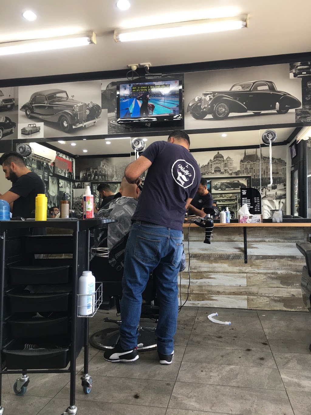 Wallys Barber Shop | hair care | 179 Wheatsheaf Rd, Glenroy VIC 3046, Australia | 0402026527 OR +61 402 026 527