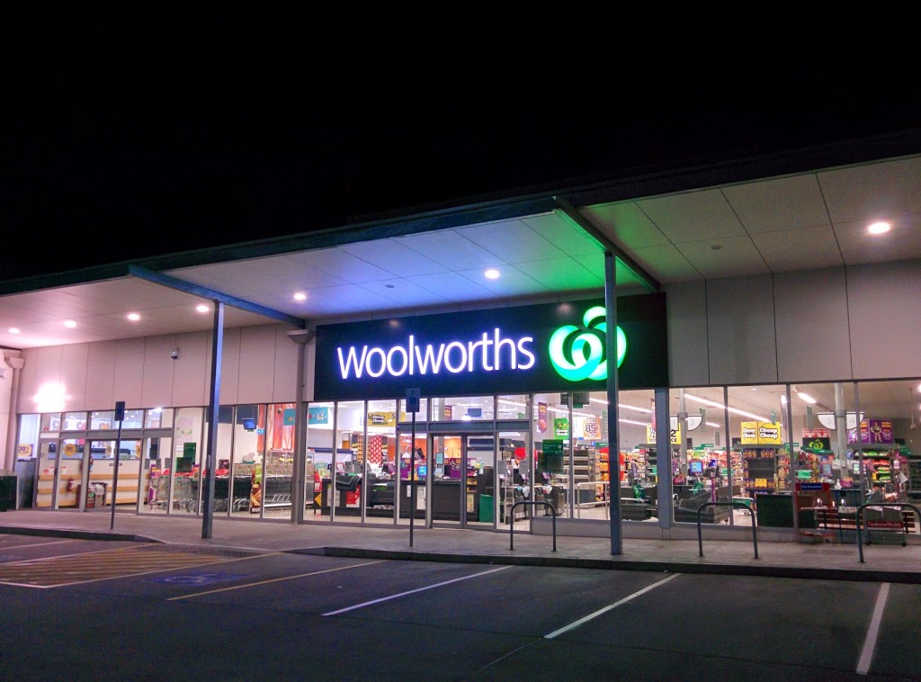 Woolworths Bonner | 61 Mabo Blvd, Bonner ACT 2914, Australia | Phone: (02) 6132 9863