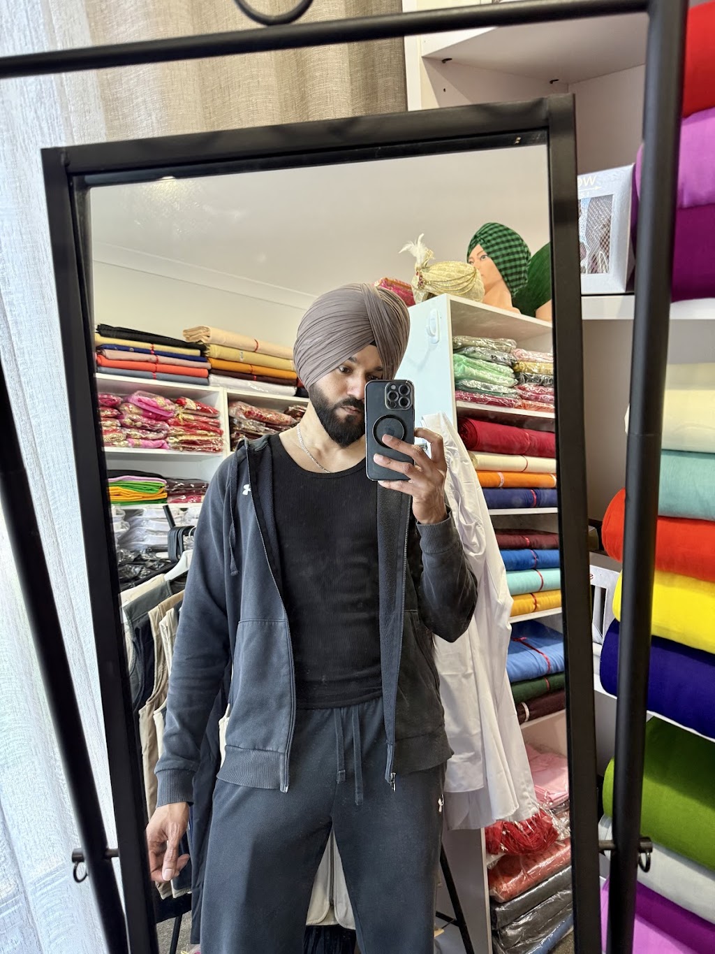 A1 Turbans | 43 Thicket Lp, Clyde North VIC 3978, Australia | Phone: 0406 222 010